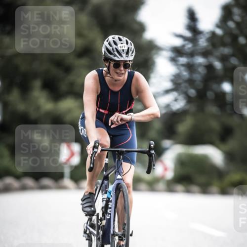 21.06.2026 - 29. Vierlanden-Triathlon H.Heesch http://msf.ph/oto/9875781 21.06.2026 12:27:49 Radfahren 635, 683, 877, 924, 956 meine-sportfotos.de
