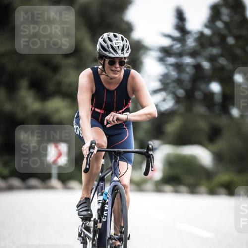 21.06.2026 - 29. Vierlanden-Triathlon H.Heesch http://msf.ph/oto/9875789 21.06.2026 12:27:49 Radfahren 635, 683, 877, 924, 956 meine-sportfotos.de