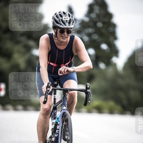 21.06.2026 - 29. Vierlanden-Triathlon H.Heesch http://msf.ph/oto/9875811 21.06.2026 12:27:49 Radfahren 635, 683, 877, 924, 956 meine-sportfotos.de