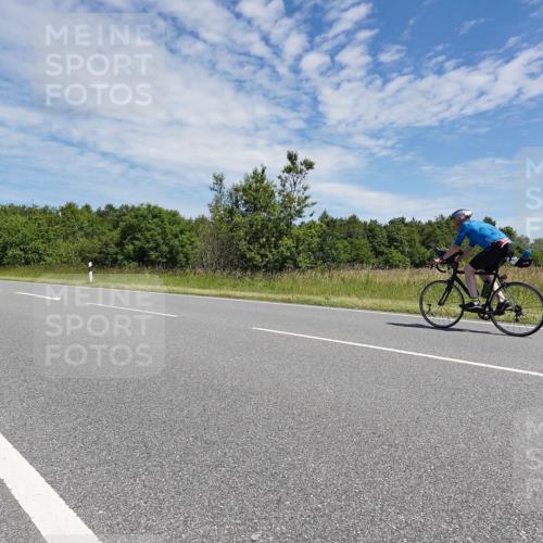 21.06.2026 - Viking Triathlon Michael Burmester http://msf.ph/oto/9875828 21.06.2026 13:12:10 Radfahren 164 meine-sportfotos.de