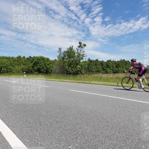21.06.2026 - Viking Triathlon Michael Burmester http://msf.ph/oto/9875878 21.06.2026 13:13:19 Radfahren 322, 375 meine-sportfotos.de