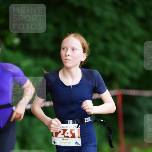 21.06.2026 - 29. Vierlanden-Triathlon LAZAROV Photography http://msf.ph/oto/9875912 21.06.2026 15:16:57 Laufen 1, 202, 241, 4, 23 meine-sportfotos.de
