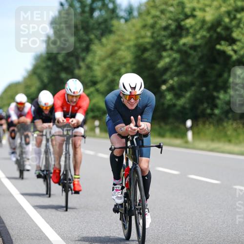 21.06.2026 - Viking Triathlon Michael Burmester http://msf.ph/oto/9875973 21.06.2026 12:54:07 Radfahren 107, 154, 220, 286, 296, 314, 376, 414, 560, 574, 625 meine-sportfotos.de