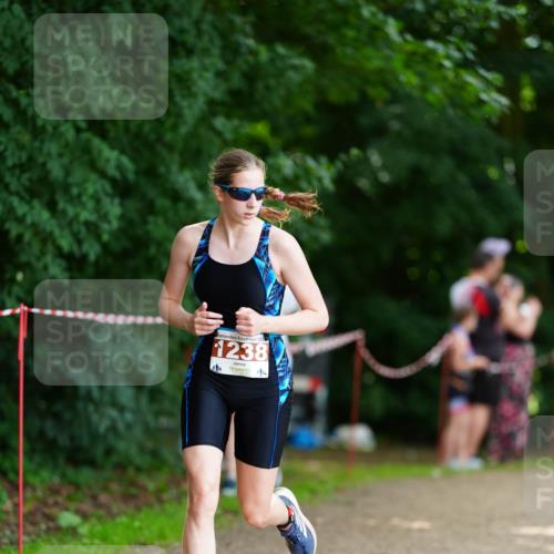 21.06.2026 - 29. Vierlanden-Triathlon LAZAROV Photography http://msf.ph/oto/9875976 21.06.2026 15:17:28 Laufen 202, 1238 meine-sportfotos.de