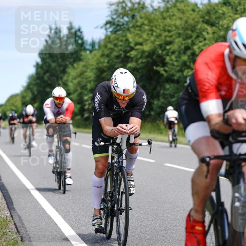 21.06.2026 - Viking Triathlon Michael Burmester http://msf.ph/oto/9875996 21.06.2026 12:54:09 Radfahren 107, 154, 220, 286, 296, 314, 376, 414, 560, 574, 625 meine-sportfotos.de