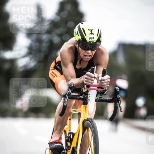 21.06.2026 - 29. Vierlanden-Triathlon H.Heesch http://msf.ph/oto/9876018 21.06.2026 12:32:25 Radfahren 900, 949, 994 meine-sportfotos.de