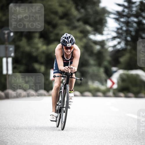 21.06.2026 - 29. Vierlanden-Triathlon H.Heesch http://msf.ph/oto/9876050 21.06.2026 12:32:35 Radfahren 907, 983 meine-sportfotos.de
