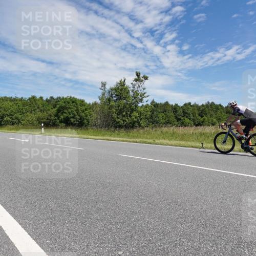 21.06.2026 - Viking Triathlon Michael Burmester http://msf.ph/oto/9876051 21.06.2026 13:16:35 Radfahren 101, 275 meine-sportfotos.de
