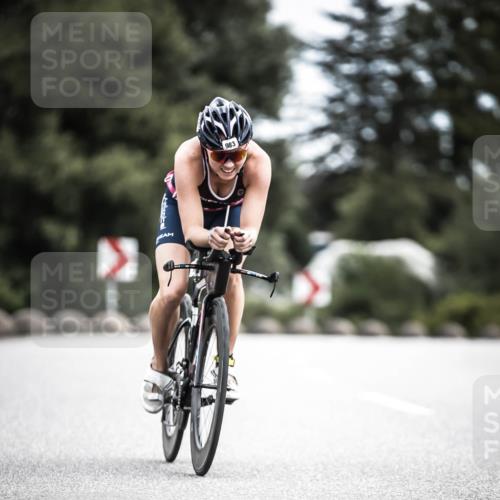 21.06.2026 - 29. Vierlanden-Triathlon H.Heesch http://msf.ph/oto/9876065 21.06.2026 12:32:36 Radfahren 907, 983 meine-sportfotos.de