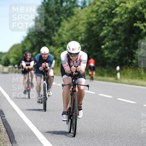 21.06.2026 - Viking Triathlon Michael Burmester http://msf.ph/oto/9876111 21.06.2026 12:54:19 Radfahren 154, 220, 289, 296, 340, 376, 414, 560, 625 meine-sportfotos.de