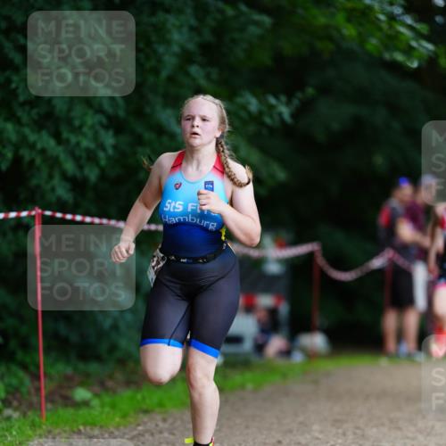 21.06.2026 - 29. Vierlanden-Triathlon LAZAROV Photography http://msf.ph/oto/9876159 21.06.2026 15:18:57 Laufen  meine-sportfotos.de