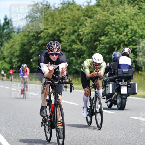 21.06.2026 - Viking Triathlon Michael Burmester http://msf.ph/oto/9876171 21.06.2026 12:54:22 Radfahren 154, 220, 289, 296, 340, 376, 625 meine-sportfotos.de