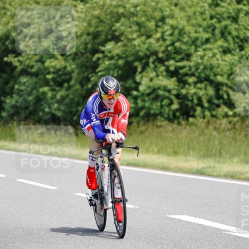 21.06.2026 - Viking Triathlon Michael Burmester http://msf.ph/oto/9876189 21.06.2026 12:54:24 Radfahren 154, 220, 289, 340, 625 meine-sportfotos.de