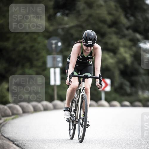 21.06.2026 - 29. Vierlanden-Triathlon H.Heesch http://msf.ph/oto/9876206 21.06.2026 12:32:53 Radfahren 755, 760, 1008, 1011, 1014 meine-sportfotos.de