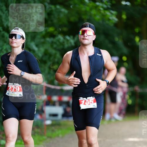 21.06.2026 - 29. Vierlanden-Triathlon LAZAROV Photography http://msf.ph/oto/9876211 21.06.2026 15:21:45 Laufen 2, 26, 279, 1, 2, 4, 705 meine-sportfotos.de