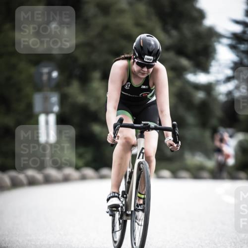 21.06.2026 - 29. Vierlanden-Triathlon H.Heesch http://msf.ph/oto/9876240 21.06.2026 12:32:53 Radfahren 755, 760, 1008, 1011, 1014 meine-sportfotos.de