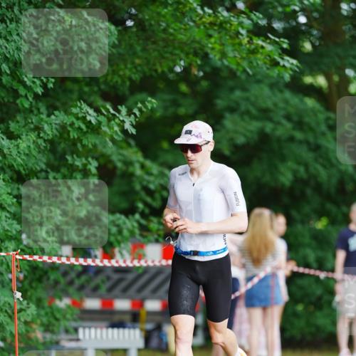 21.06.2026 - 29. Vierlanden-Triathlon LAZAROV Photography http://msf.ph/oto/9876246 21.06.2026 10:42:46 Laufen  meine-sportfotos.de