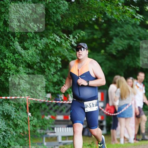 21.06.2026 - 29. Vierlanden-Triathlon LAZAROV Photography http://msf.ph/oto/9876261 21.06.2026 10:42:49 Laufen 2, 317 meine-sportfotos.de