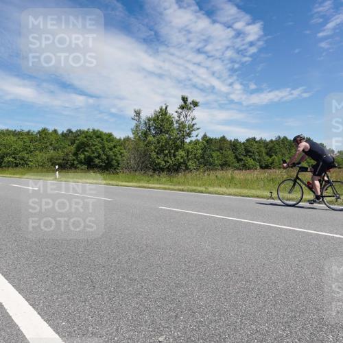 21.06.2026 - Viking Triathlon Michael Burmester http://msf.ph/oto/9876282 21.06.2026 13:22:32 Radfahren 362 meine-sportfotos.de