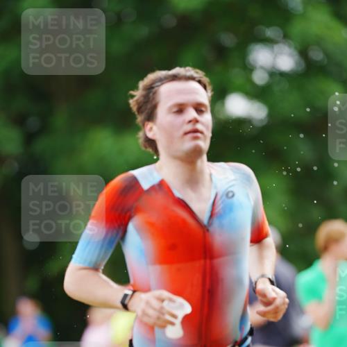 21.06.2026 - 29. Vierlanden-Triathlon LAZAROV Photography http://msf.ph/oto/9876439 21.06.2026 10:44:48 Laufen 334 meine-sportfotos.de
