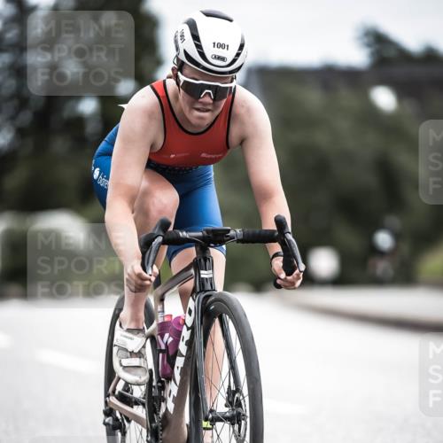 21.06.2026 - 29. Vierlanden-Triathlon H.Heesch http://msf.ph/oto/9876475 21.06.2026 12:33:12 Radfahren 1001 meine-sportfotos.de