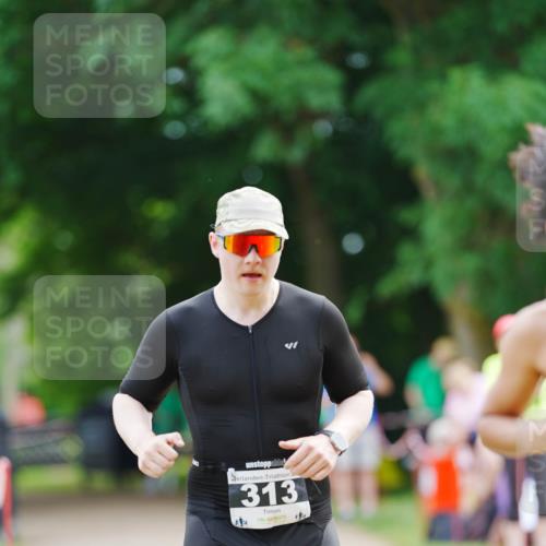 21.06.2026 - 29. Vierlanden-Triathlon LAZAROV Photography http://msf.ph/oto/9876478 21.06.2026 10:45:20 Laufen 313 meine-sportfotos.de
