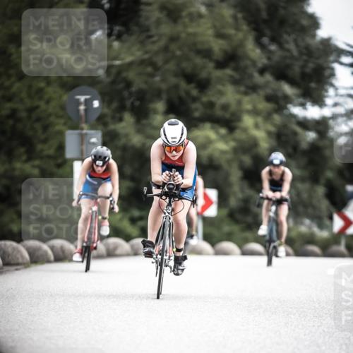 21.06.2026 - 29. Vierlanden-Triathlon H.Heesch http://msf.ph/oto/9876498 21.06.2026 12:33:27 Radfahren 1000, 1003, 1017 meine-sportfotos.de