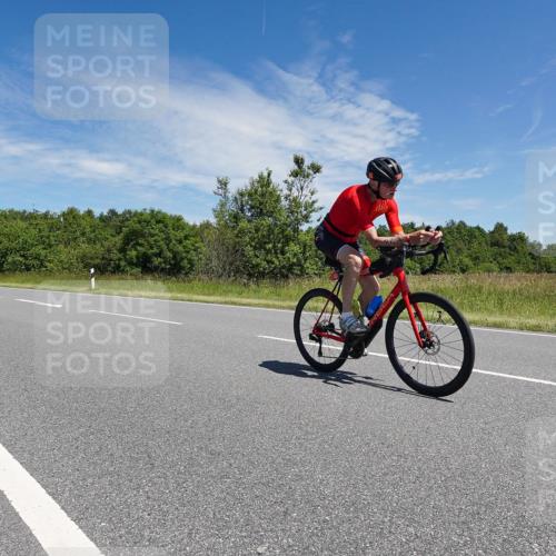 21.06.2026 - Viking Triathlon Michael Burmester http://msf.ph/oto/9876550 21.06.2026 13:29:17 Radfahren 431 meine-sportfotos.de