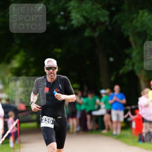 21.06.2026 - 29. Vierlanden-Triathlon LAZAROV Photography http://msf.ph/oto/9876552 21.06.2026 10:46:16 Laufen 2, 429 meine-sportfotos.de