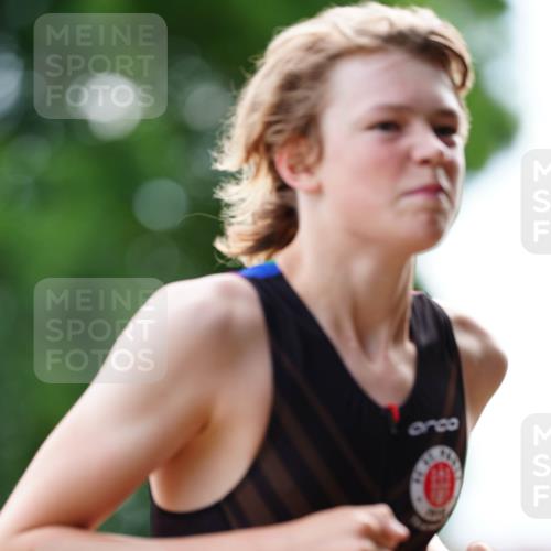 21.06.2026 - 29. Vierlanden-Triathlon LAZAROV Photography http://msf.ph/oto/9876630 21.06.2026 10:46:54 Laufen 202, 370 meine-sportfotos.de