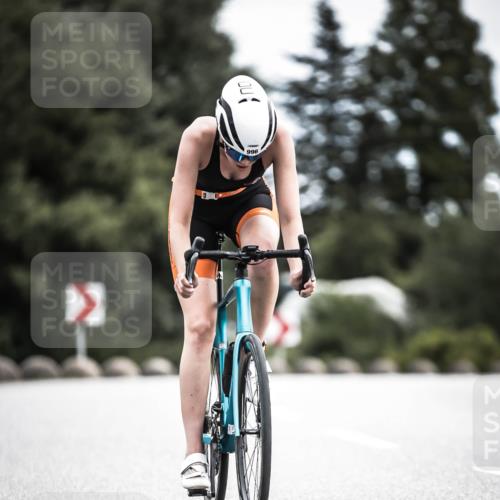 21.06.2026 - 29. Vierlanden-Triathlon H.Heesch http://msf.ph/oto/9876689 21.06.2026 12:33:36 Radfahren 996 meine-sportfotos.de