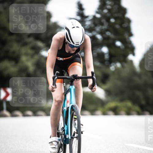 21.06.2026 - 29. Vierlanden-Triathlon H.Heesch http://msf.ph/oto/9876703 21.06.2026 12:33:37 Radfahren 996 meine-sportfotos.de