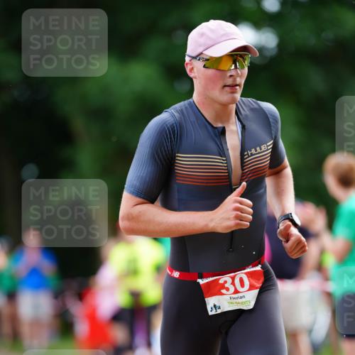 21.06.2026 - 29. Vierlanden-Triathlon LAZAROV Photography http://msf.ph/oto/9876720 21.06.2026 10:47:32 Laufen 30 meine-sportfotos.de