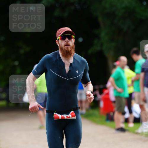 21.06.2026 - 29. Vierlanden-Triathlon LAZAROV Photography http://msf.ph/oto/9876741 21.06.2026 10:47:41 Laufen  meine-sportfotos.de
