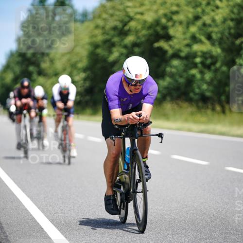 21.06.2026 - Viking Triathlon Michael Burmester http://msf.ph/oto/9876772 21.06.2026 12:57:33 Radfahren 77, 85, 88, 93, 141, 199, 274, 304, 315, 393, 403, 492, 497, 571 meine-sportfotos.de