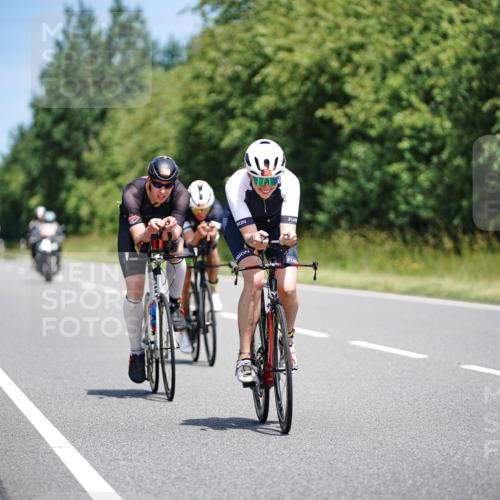 21.06.2026 - Viking Triathlon Michael Burmester http://msf.ph/oto/9876790 21.06.2026 12:57:34 Radfahren 77, 85, 88, 93, 141, 199, 274, 304, 315, 393, 403, 492, 497, 571 meine-sportfotos.de