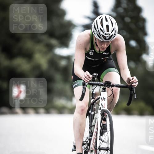 21.06.2026 - 29. Vierlanden-Triathlon H.Heesch http://msf.ph/oto/9876863 21.06.2026 12:33:58 Radfahren 804, 879, 968, 985, 1002, 1006, 1007, 1015 meine-sportfotos.de
