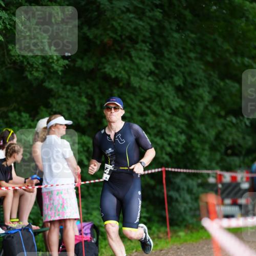 21.06.2026 - 29. Vierlanden-Triathlon LAZAROV Photography http://msf.ph/oto/9876904 21.06.2026 10:50:08 Laufen  meine-sportfotos.de