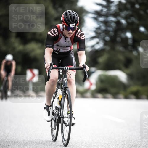 21.06.2026 - 29. Vierlanden-Triathlon H.Heesch http://msf.ph/oto/9876928 21.06.2026 12:34:01 Radfahren 804, 879, 929, 1002, 1006, 1015 meine-sportfotos.de