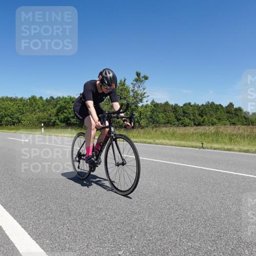 21.06.2026 - Viking Triathlon Michael Burmester http://msf.ph/oto/9876940 21.06.2026 13:57:08 Radfahren  meine-sportfotos.de