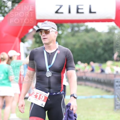 21.06.2026 - 29. Vierlanden-Triathlon Andreas Tolksdorf http://msf.ph/oto/9876952 21.06.2026 11:11:14 Ziel 354, 354 meine-sportfotos.de