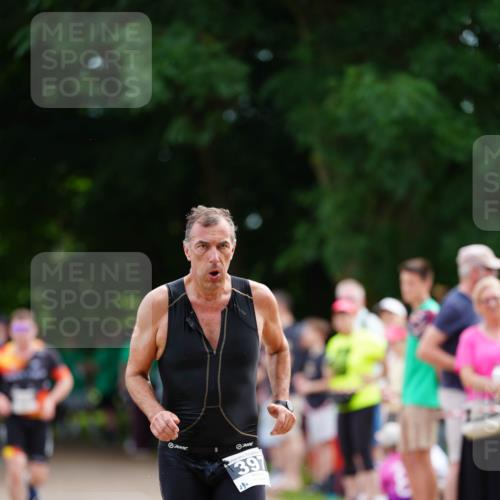 21.06.2026 - 29. Vierlanden-Triathlon LAZAROV Photography http://msf.ph/oto/9876962 21.06.2026 10:50:45 Laufen 7004, 397 meine-sportfotos.de
