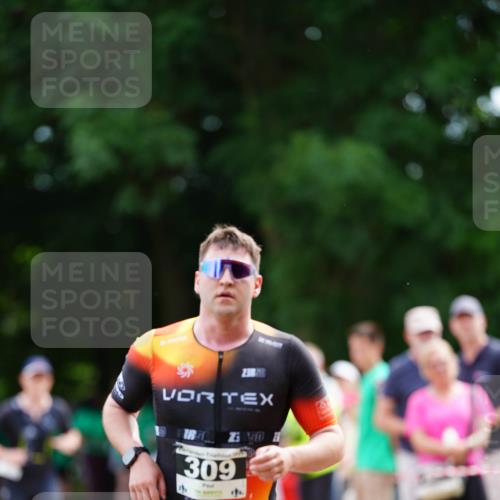 21.06.2026 - 29. Vierlanden-Triathlon LAZAROV Photography http://msf.ph/oto/9876982 21.06.2026 10:50:50 Laufen 309 meine-sportfotos.de
