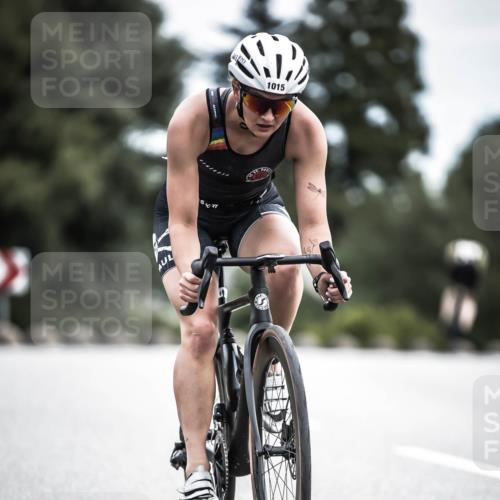 21.06.2026 - 29. Vierlanden-Triathlon H.Heesch http://msf.ph/oto/9877025 21.06.2026 12:34:04 Radfahren 804, 929, 1002, 1015 meine-sportfotos.de