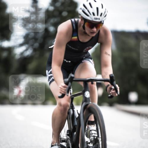 21.06.2026 - 29. Vierlanden-Triathlon H.Heesch http://msf.ph/oto/9877041 21.06.2026 12:34:04 Radfahren 804, 929, 1002, 1015 meine-sportfotos.de