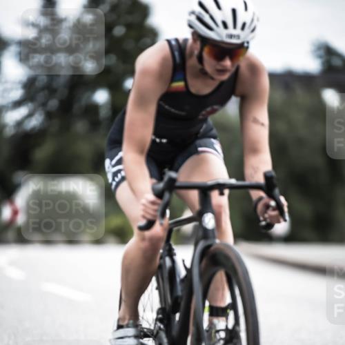21.06.2026 - 29. Vierlanden-Triathlon H.Heesch http://msf.ph/oto/9877043 21.06.2026 12:34:04 Radfahren 804, 929, 1002, 1015 meine-sportfotos.de