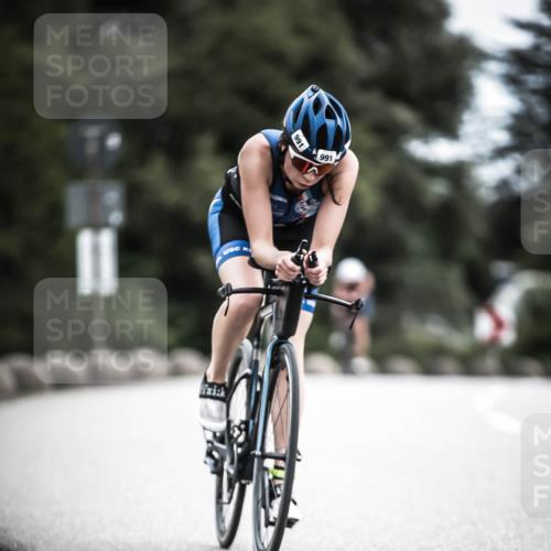 21.06.2026 - 29. Vierlanden-Triathlon H.Heesch http://msf.ph/oto/9877076 21.06.2026 12:34:17 Radfahren 990, 991, 997, 1010 meine-sportfotos.de