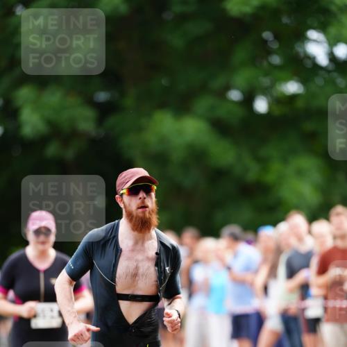 21.06.2026 - 29. Vierlanden-Triathlon LAZAROV Photography http://msf.ph/oto/9877086 21.06.2026 11:30:07 Laufen  meine-sportfotos.de