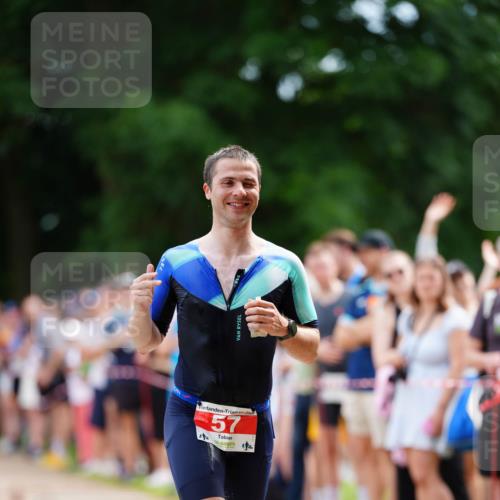 21.06.2026 - 29. Vierlanden-Triathlon LAZAROV Photography http://msf.ph/oto/9877152 21.06.2026 11:32:26 Laufen 57, 14 meine-sportfotos.de