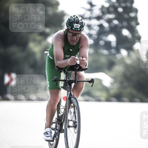 21.06.2026 - 29. Vierlanden-Triathlon H.Heesch http://msf.ph/oto/9877176 21.06.2026 09:02:24 Radfahren 205 meine-sportfotos.de